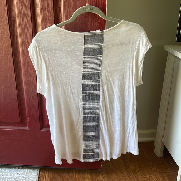 Flowy tee with strip detail - Picture 4 of 6
